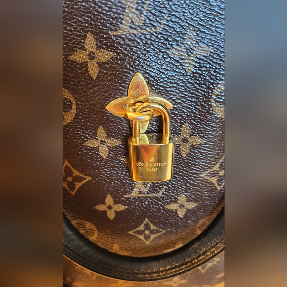 ❤️SALE❤️Gorgeous Authentic Louis Vuitton Flower Zippered Tote MM EUC - Picture 4 of 17